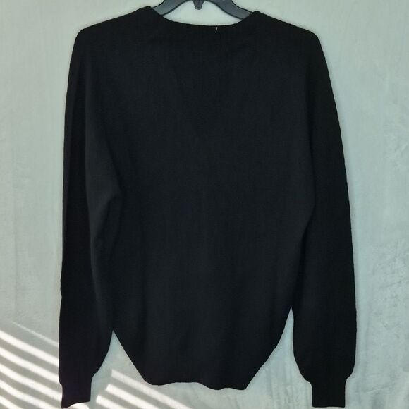 Vintage Pringle of Scotland Johnnie Walker Black Label Lambswool VNeck Sweater L - Picture 8 of 8